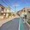 【東京都/昭島市美堀町】ライオンズマンション拝島 前面道路