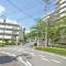 【神奈川県/横浜市戸塚区下倉田町】コスモ戸塚リベラヒルズ B棟 前面道路