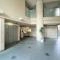【大阪府/吹田市垂水町】ディオレ江坂 共用部