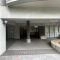 【大阪府/吹田市千里山西】千里山ロイヤルマンション 二番街D 棟 アプローチ
