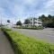 【神奈川県/横浜市都筑区荏田南】フィスナレジデンスセンター南 前面道路