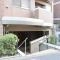 【東京都/目黒区中根】ミオカステーロ目黒都立大 アプローチ