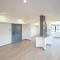 【神奈川県/横浜市鶴見区市場大和町】ナイスアーバン鶴見市場 LDK：大規模修繕工事中