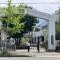 【兵庫県/神戸市東灘区向洋町中】RICイーストコート6番街 2番館 神戸市立向洋町中学校