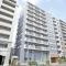 【神奈川県/横浜市鶴見区鶴見中央】正木屋マンション 外観：中心のグレーの建物が対象物件です