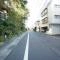 【東京都/新宿区市谷甲良町】ザ・パークハウス市谷甲良町 前面道路