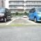 【大阪府/箕面市半町】日商岩井箕面ハイツ C棟 駐車場：※駐車場専用使用権（月額金900円が別途必要です）
（写真中央部分の区画となります）