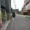 【東京都/世田谷区野沢】クレヴィア駒沢大学 前面道路：大規模修繕中