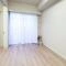 【東京都/新宿区四谷三栄町】 グローベル　ザ・リミテッド　四ツ谷 リビング・ダイニング：左側：洋室
※家具調度品等は販売価格に含まれておりません