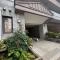 【京都府/京都市北区北野下白梅町】コスモ北野白梅町 外観