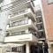【東京都/墨田区亀沢】ライオンズマンション両国第3 外観：鉄骨鉄筋コンクリート造地上6階建て・総戸数18戸