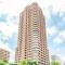 【東京都/新宿区西早稲田】西早稲田パークタワー 外観：最寄り駅徒歩1分×3路線利用可能な好立地。地上31階地下2階建、総戸数192戸のタワーレジデンス。