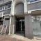 【兵庫県/神戸市兵庫区下沢通】湊川パークサイド オートロックやモニタ付きインターホンが採用されており、防犯面に配慮されています。