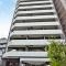 【東京都/新宿区市谷柳町】パークハウス市谷柳町 外観：複数沿線利用可　大江戸線「牛込柳町」駅徒歩2分の立地　徒歩5分圏内に生活利便施設が揃う住環境　