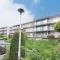 【神奈川県/横浜市旭区東希望が丘】希望ヶ丘グリーンハイツ 1981年11月築。総戸数51戸の3階建てマンションです。