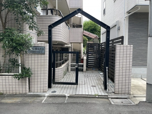 【東京都/練馬区貫井5丁目】練馬区貫井5丁目 一棟マンション エントランス:エントランス
