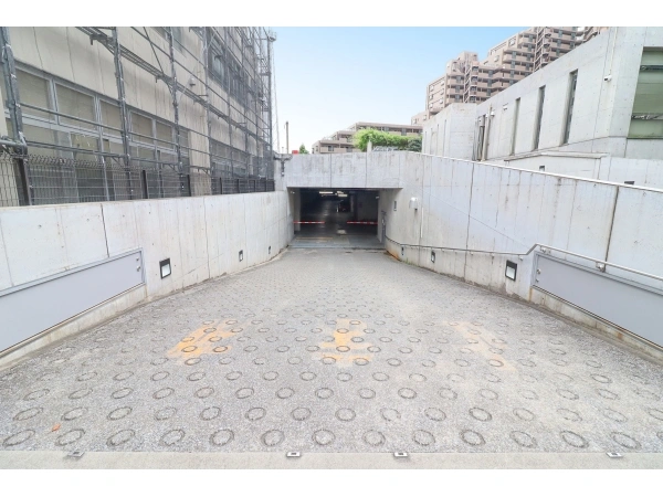 シズナブ池袋本町クリアルーフ