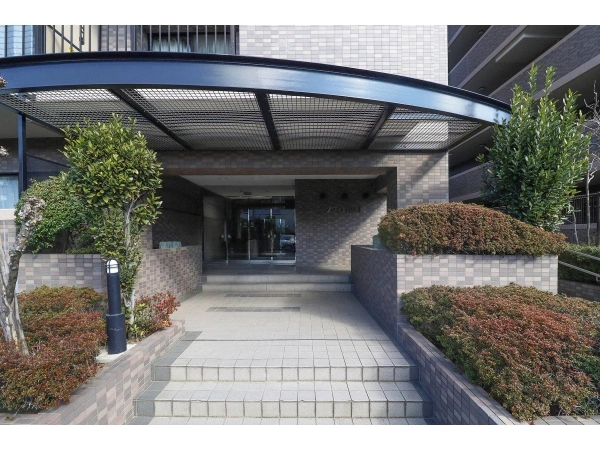 ソフィア川口