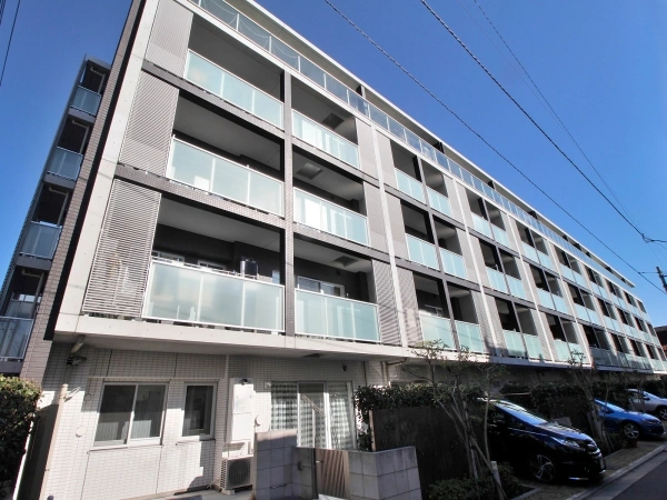 リストレジデンス目黒本町