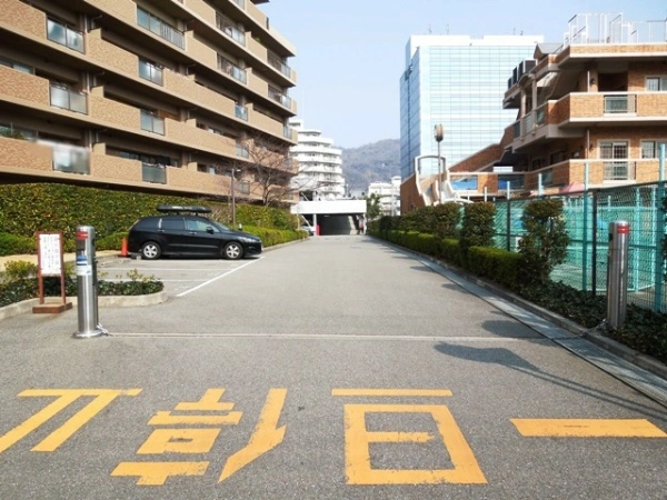 シップス本山
