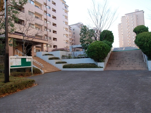 港北ファミールハイツ