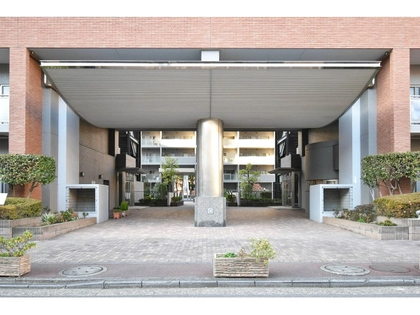 横浜公園通り壱番館