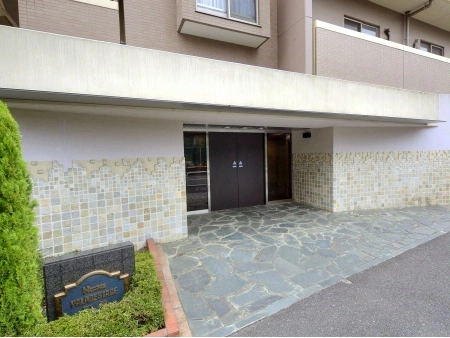 日神パレステージ国領