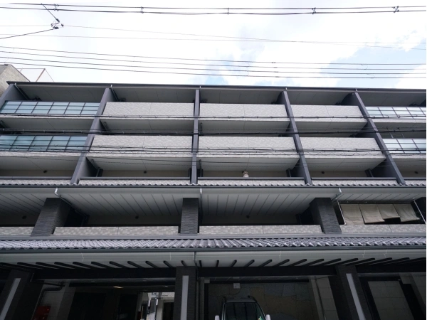 四条烏丸クロスマーク