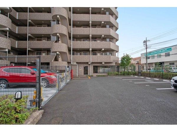ライオンズガーデン東川口