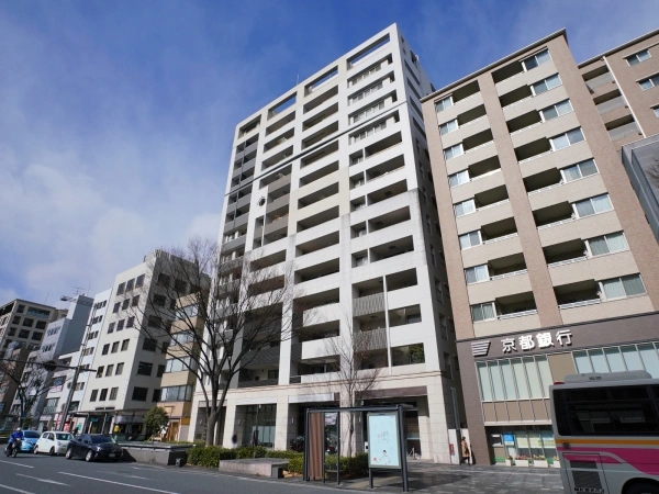 ネバーランド御幸町御池ギャルデ