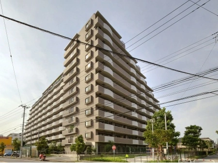 ファミール市川ガーデンプラザウエスト