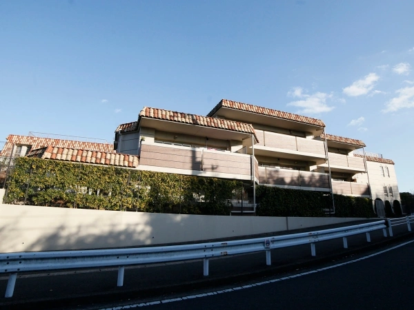 グランシティレイディアント横濱四季の森公園