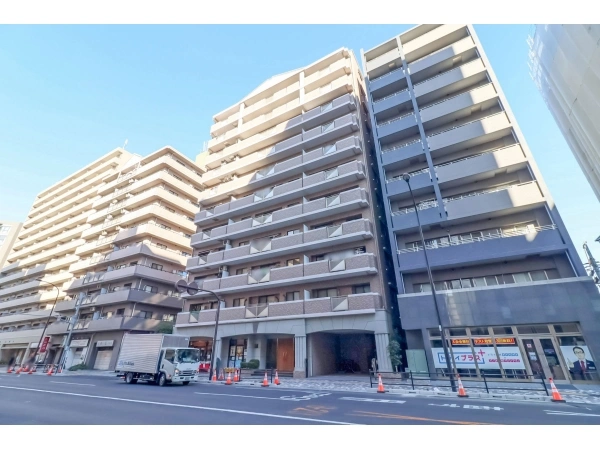 ラ・フォルム浅草