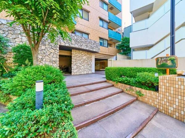 コートヤード祐天寺