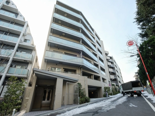 ブリリア早稲田・諏訪通り