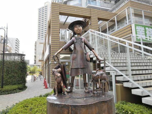 イーストゲートタワー川口 敷地内