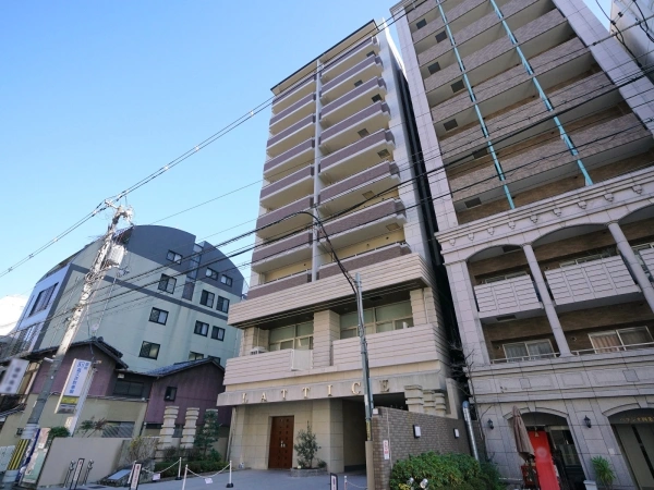 レスタージュ四条烏丸ラティス