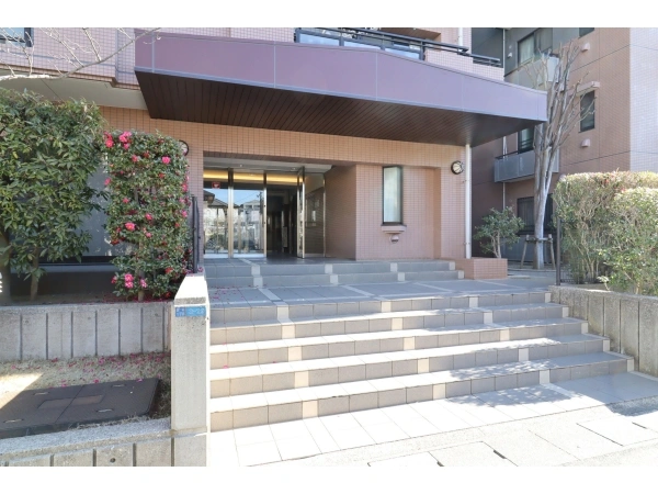 コープエルズ市川中山