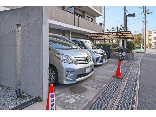 ヴェラハイツ松戸 敷地内