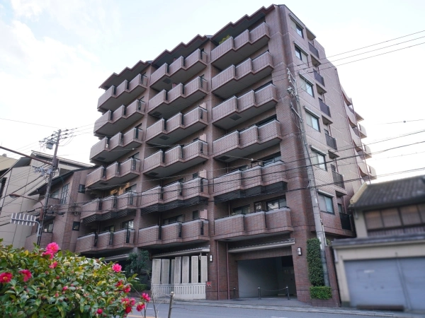 サンクタス祇園石段下