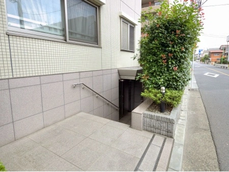 ラコント成城富士見橋通り