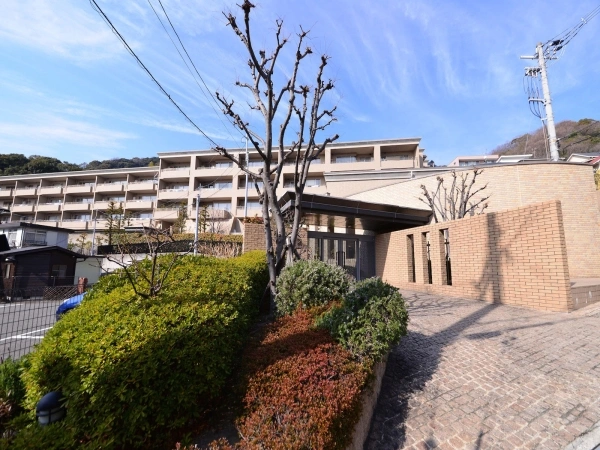 メゾン岡本7丁目
