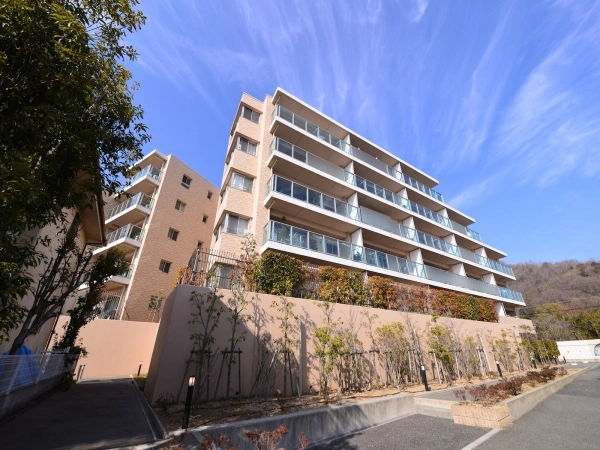岡本ハウベス