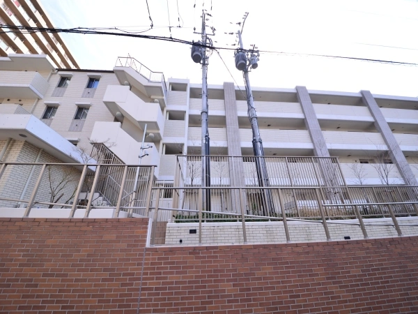エヌヴィ神戸本山