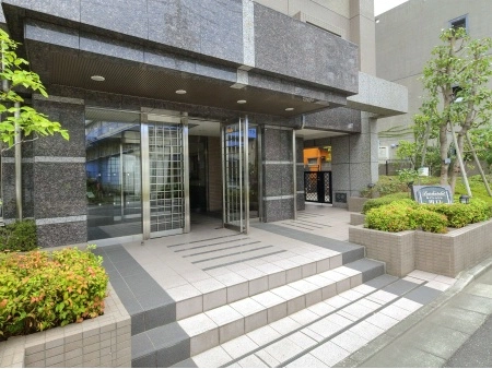 ルイシャトレ川口