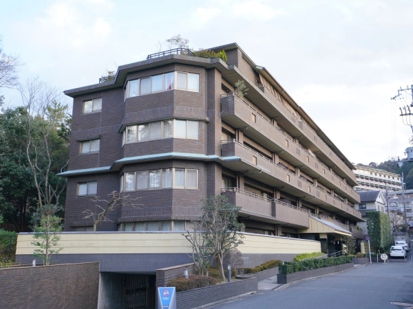 ファミールグラン岡崎東山荘