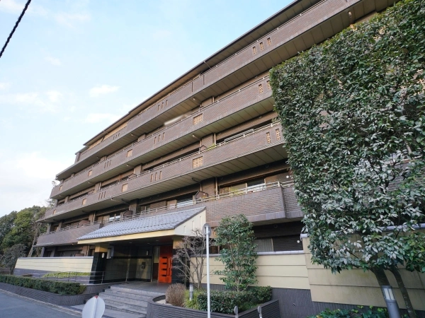 ファミールグラン岡崎東山荘