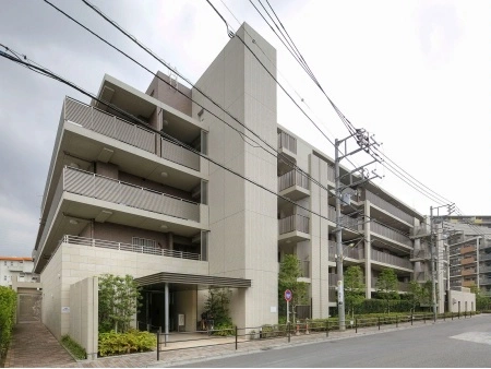 ルネファンタグラーレ府中是政