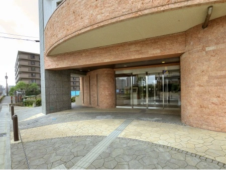 レーベンスクエア川口
