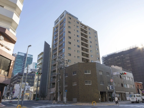 久屋アインス